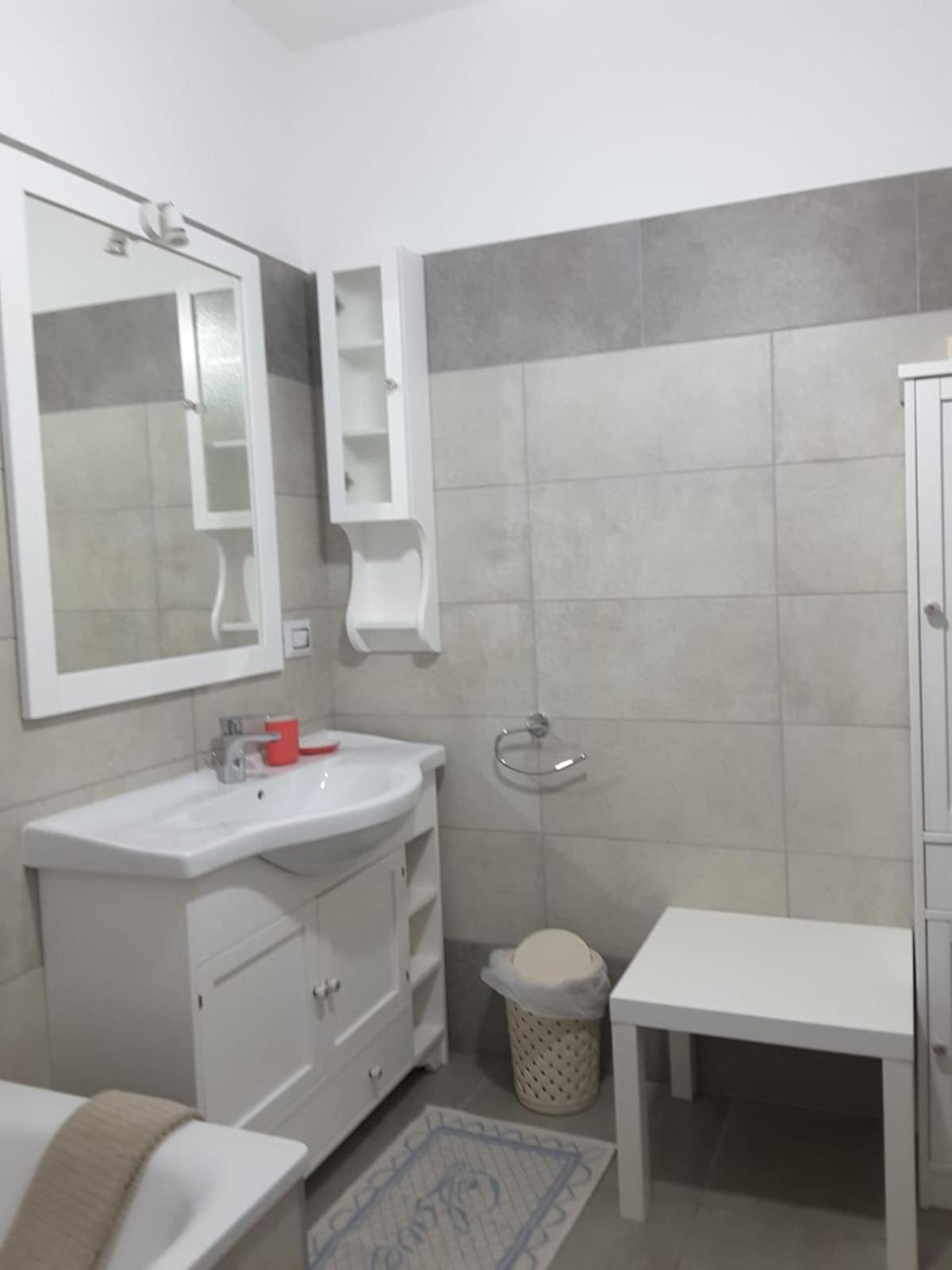 Lucrece Holiday Apartment Turim Exterior foto